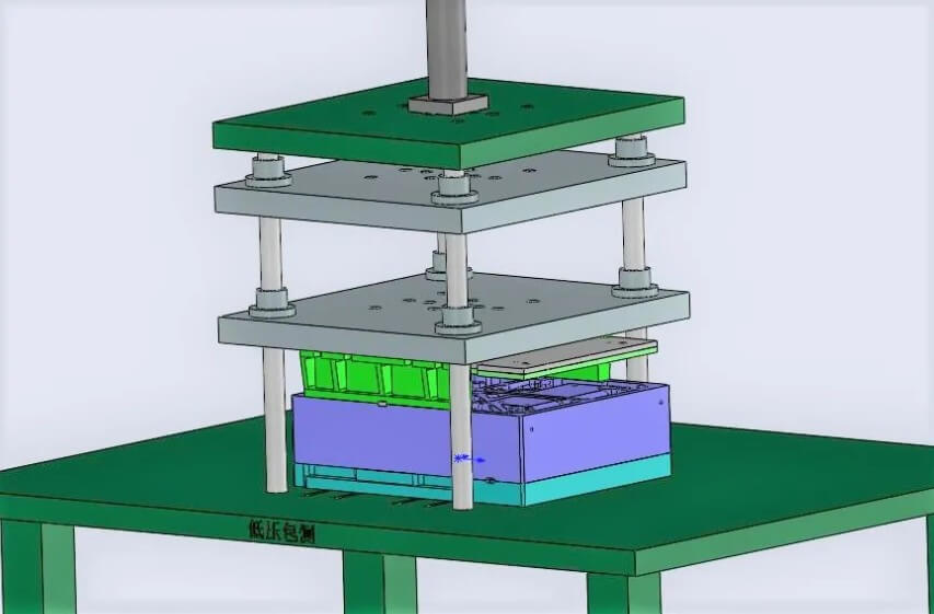 simulation of the pouring process of permanent mold casting